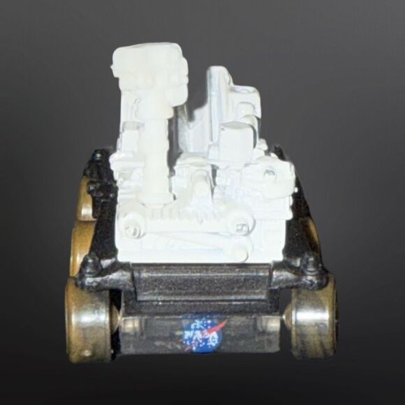 Hot Wheels 2014 Hot Wheels City Planet Heroes Mars Rover Die Cast Vehicle - Picture 2 of 6